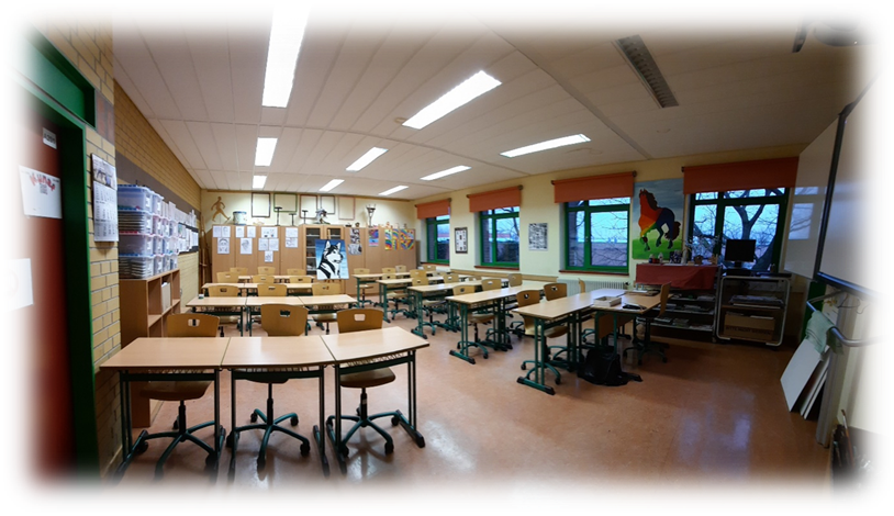 Ein Bild, das drinnen, Boden, Decke, Wand enthlt.

Automatisch generierte Beschreibung